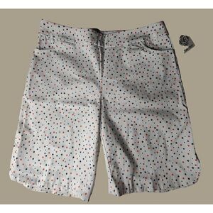 Kate Park Bermuda Shorts with Stars on a White Background Size Large NWT